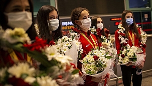 Milli cimnastikçilerin altın madalya gururu