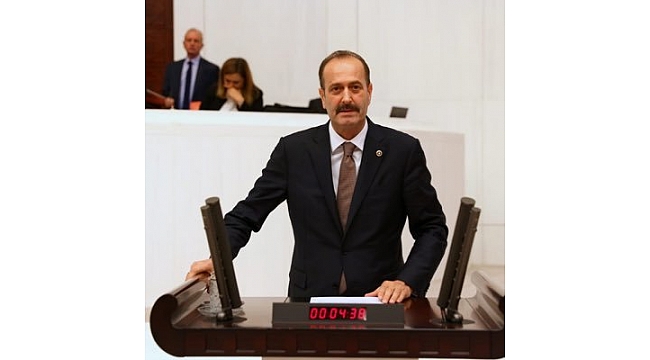 Osmanağaoğlu, İzmir Büyükşehir Belediyesi faaliyetlerini eleştirdi