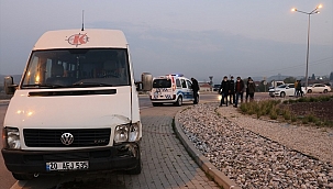 Polis aracına çarpınca yakalandı