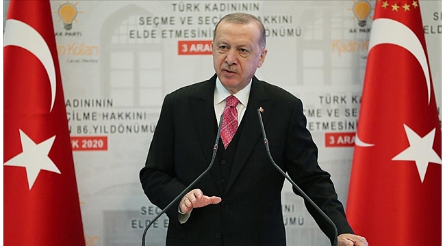 "Sürekli karamsarlık aşılayan bir kesim var"