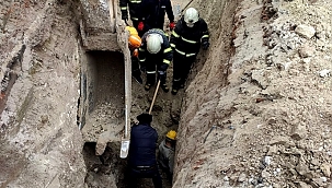 Toprak altında kalan işçi kurtarıldı