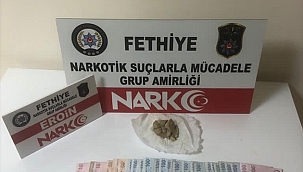 Uyuşturucu ticareti yaptıkları iddiasıyla 9 zanlı tutuklandı