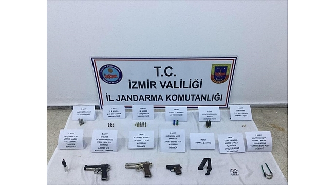 Uyuşturucu ve ruhsatsız silah bulunduran kişi hakkında işlem yapıldı