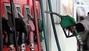 Araç sahipleri müjde! Benzine 7 kuruş indirim geldi