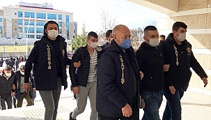 Av tüfeğinin ateş alması sonucu yaralanan genç hayatını kaybetti