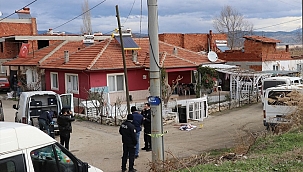 Denizli'de aile içi tartışmada bıçakla yaralanan kişi öldü
