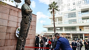 İzmir Adliyesi çalışanları, şehit polis Fethi Sekin'i unutmadı