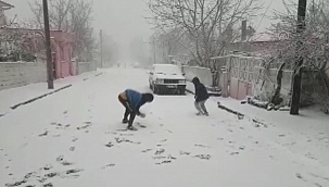 Kale'de kar yağışı etkili oldu