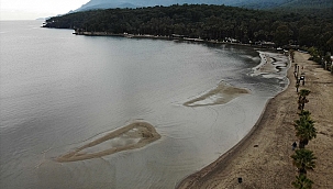 Muğla'da deniz suyu 40 metre çekildi