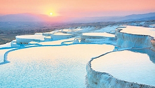 Pamukkale'yi 11 günde 6 bin 850 kişi ziyaret etti