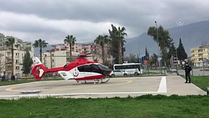 Tire'de akciğerinde kanama olan hasta, ambulans helikopterle İzmir'e götürüldü