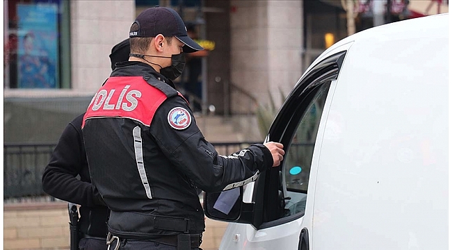 Türkiye çapında yapılan uygulamalarda kaç kişi yakalandı?