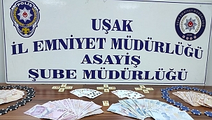Uşak'ta kumar oynayan 22 kişiye para cezası