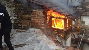 101 yaşındaki kadın evinde çıkan yangında öldü
