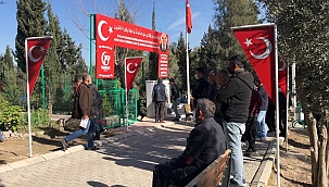 Adana'da şehit kabirlerinin de arasında olduğu 79 mezar tahrip edildi