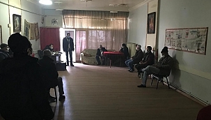 Afyonkarahisar'da kahvehanede yakalanan 16 kişiye para cezası