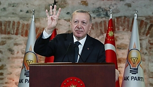 Batı dünyası aile kurumunu yıktığı için temellerinden sarsılıyor