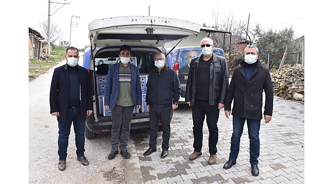 Pandemide İhtiyaç Sahibi Vatandaşlara Yardım Eli Uzatıyor