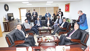 Afyonkarahisar'da CHP'den AK Parti'ye ziyaret