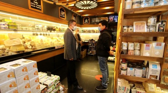 Başkan Sandal'dan esnafa 4.5 milyon liralık destek
