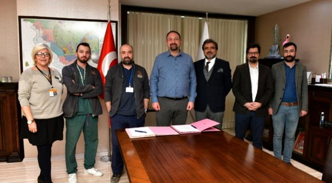 Çiğli'de sokak hayvanlarına 7/24 acil servis hizmeti