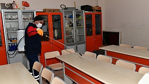 Çiğli’de “Yüz Yüze Eğitim İçin” Dezenfekte Çalışmaları Sürüyor