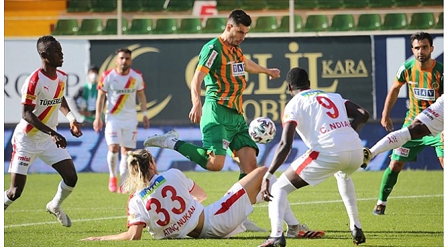 Göztepe  1 puanı kaptı