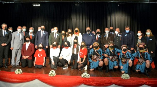 İstiklal Marşı&#039;nın kabulünün 100. yılı Aliağa&#039;da kutlandı