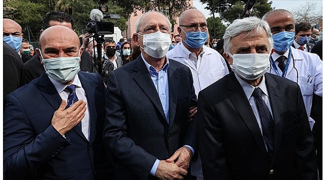 Kılıçdaroğlu tepkili mahalle sakinleriyle görüştü