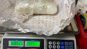 Son dakika... Ekmek arasında uyuşturucu taşıyan şüpheli gözaltına alındı