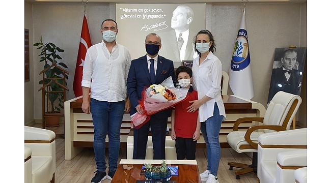 Başkan Kayda, Makamını Minik Öğrenciye Bıraktı
