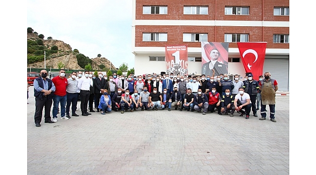 Başkan Sandal, Emekçilerle 1 Mayıs’ı Kutladı