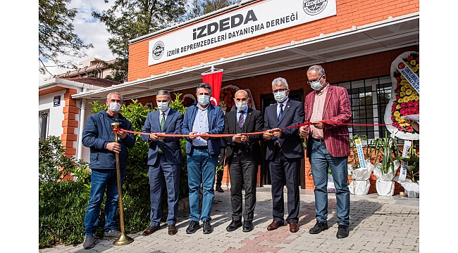 Depremzedeler İZDEDA çatısı altında örgütlendi