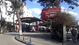 Elektrik direğinden aşağı düşen kişi ağır yaralandı