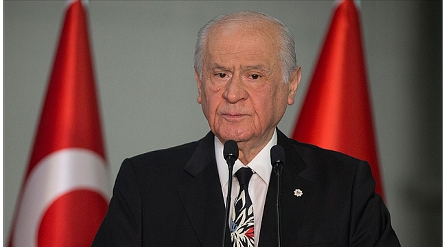 "Emeklilik hakları kaldırılmalı, emekli maaşları kesilmelidir"