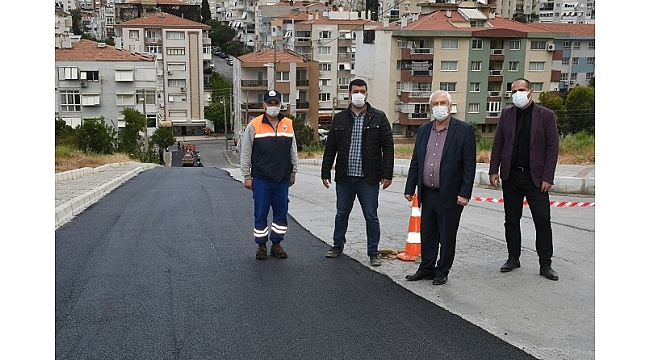Karabağlar’da asfalt son teknoloji araçlarla seriliyor