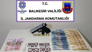 Karesi'de jandarmadan 3 uyuşturucu şüphelisine operasyon