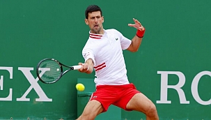Novak Djokovic üçüncü turda veda etti