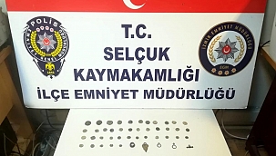 Selçuk'ta şüphe üzerine durdurulan araçtan tarihi eserler çıktı
