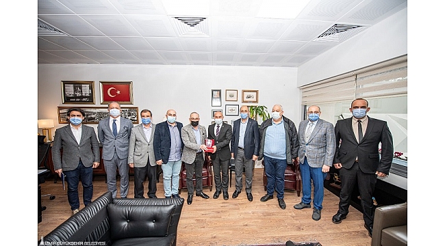Soyer: Canı yananı, mağdur olanı ana gibi kucaklıyoruz