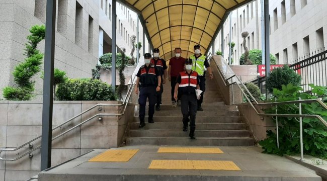 10 yıldır aranan cinayet zanlısı, ikizinin kimliğiyle saklanıyormuş