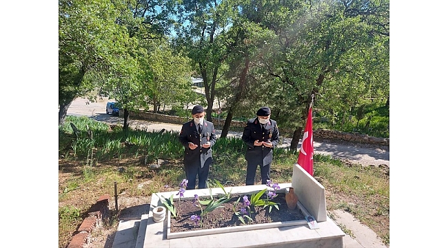 Bayram öncesi şehit ve gazi mezarlarına bakım