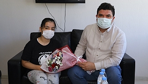 Derya sandalyesine kavuştu