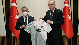 Erdoğan şampiyonları kabul etti