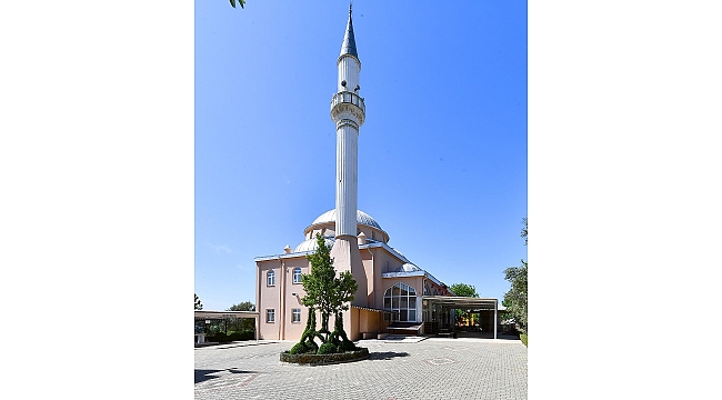 Göçmen Konutları Camii yeni bir çehreye kavuştu