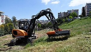 Karabağlar parklarına son teknoloji araç