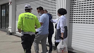 Kısıtlamaya uymayan çift polise tepki gösterdi