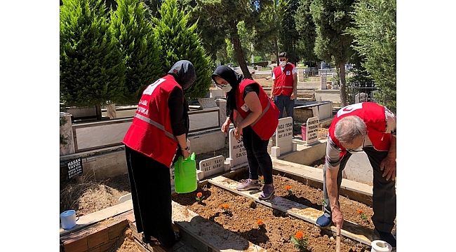 Kızılay Karşıyaka’dan Vefa