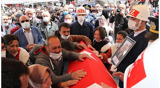 Şehit Uzman Onbaşı Eyyüp Gergin son yolculuğuna uğurlandı
