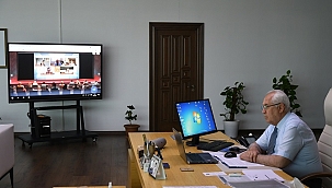 Selvitopu Karabağlar’daki çalışmaları dijital kurultayda anlattı